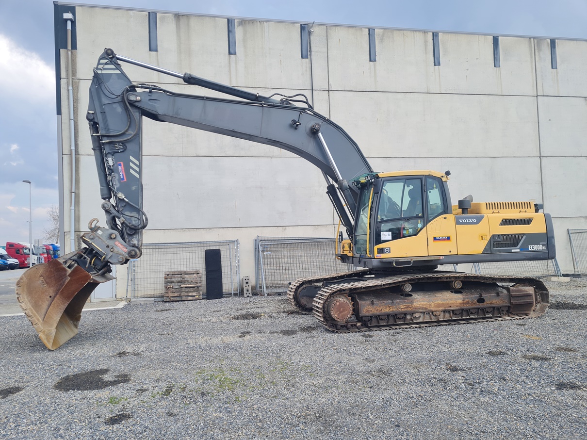 VOLVO EC 300 DLN