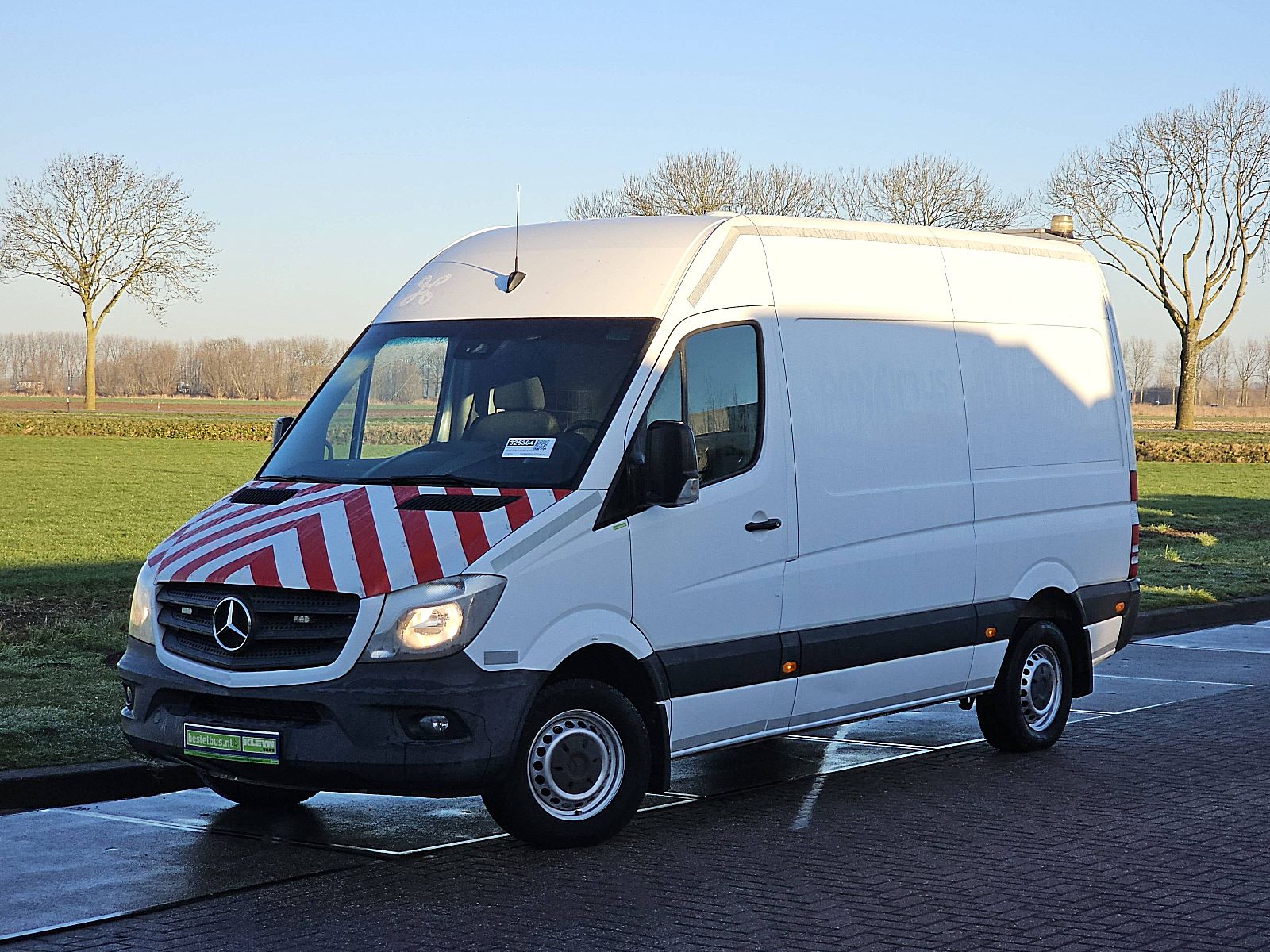 Mercedes Benz Sprinter 316 L2H2 / RADIONICA
