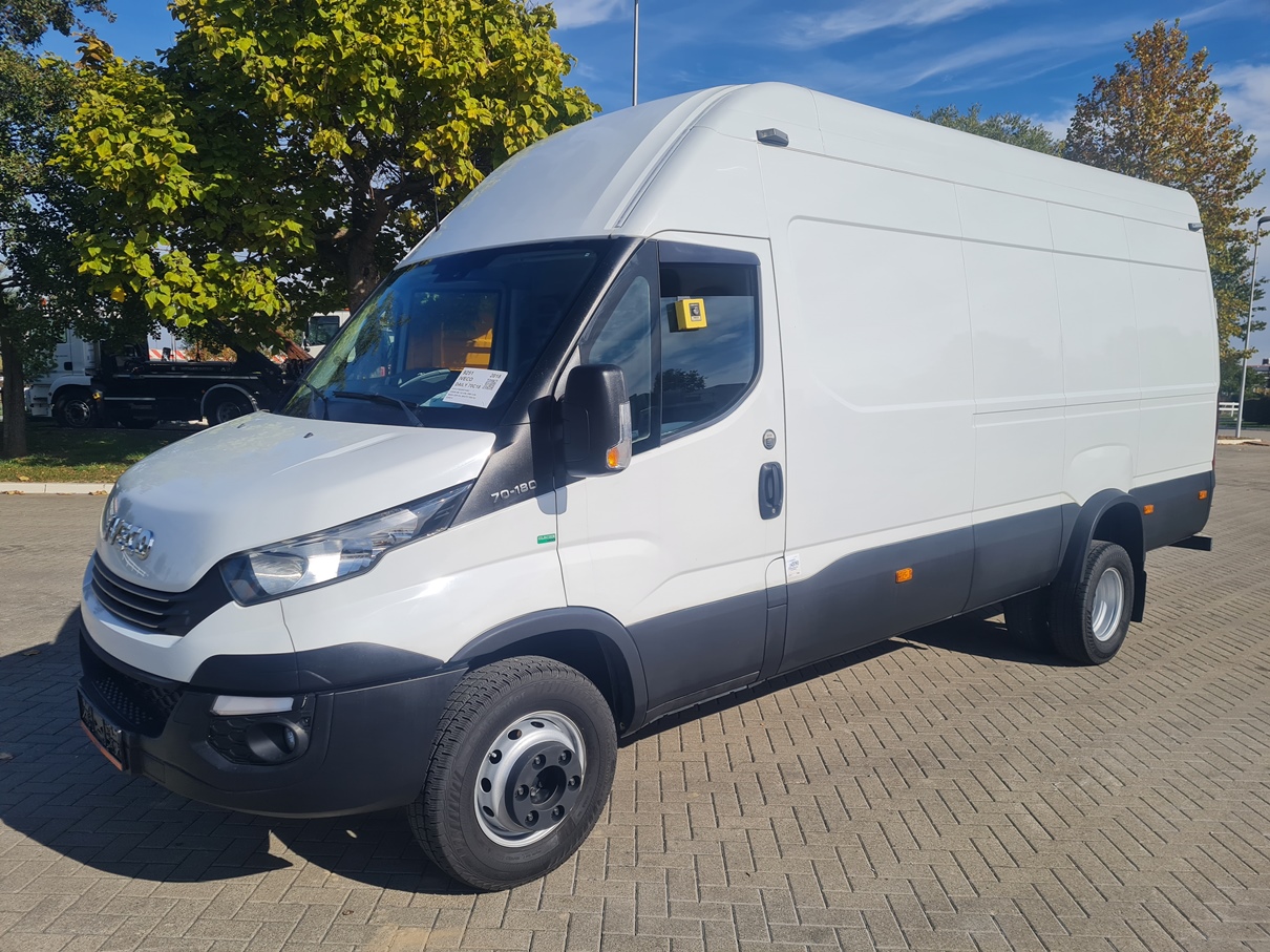 IVECO 70C18
